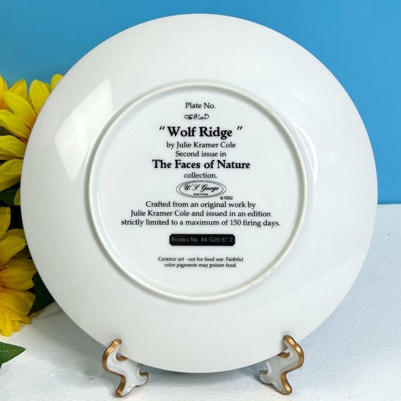 W.L.‎ George The Faces of Nature "Wolf Ridge" by Julie Kramer Cole Ceramic Plate - Picture 2 of 3